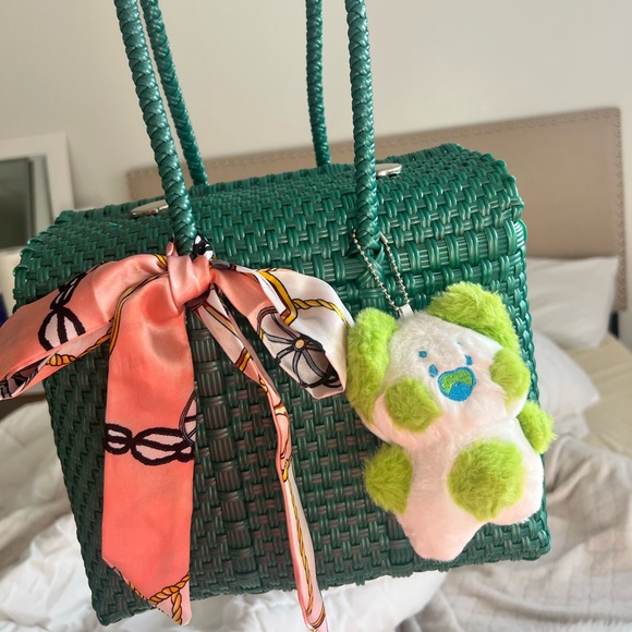 Artisan Upcycled Plastic Purse Hand Bag Tote Super Cute Recycled Plastic - Picture 3 of 13